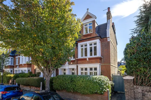 Claremont Road, St Margarets, TW1, photo 1