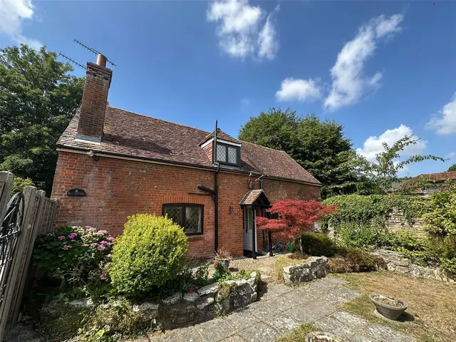 Bell Lane, Wilton, Salisbury, Wiltshire, SP2 0HY, photo 1