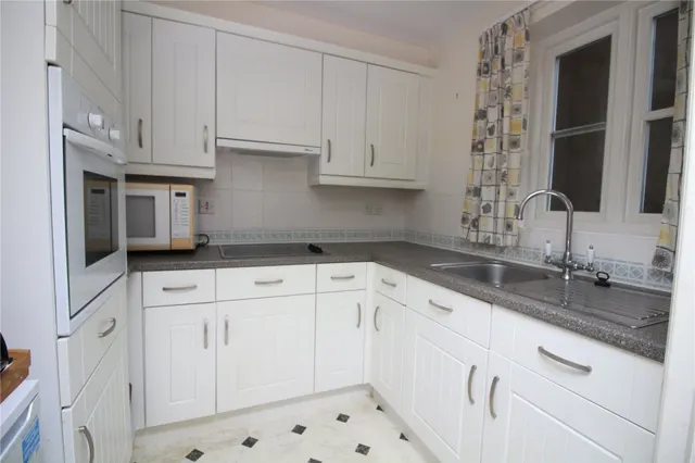 Silver Street, Nailsea, BS48, photo 2