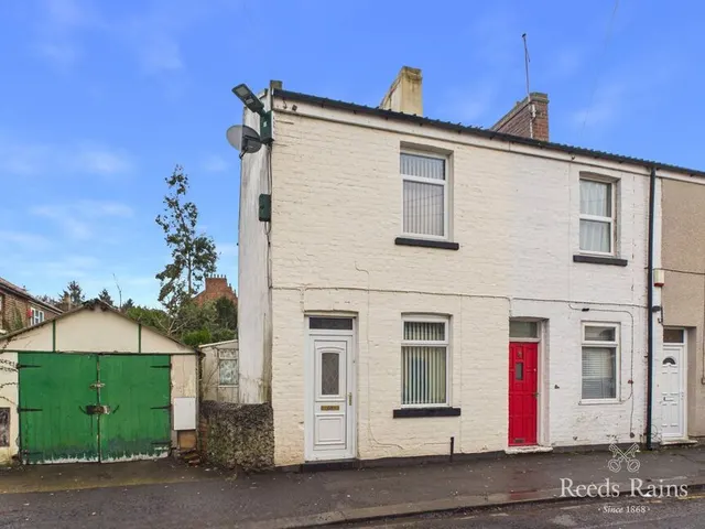 Avenue Place, Guisborough, North Yorkshire, TS14, photo 1