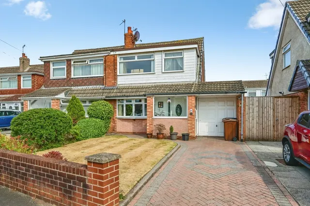 Derwent Close, Maghull, L31, photo 1