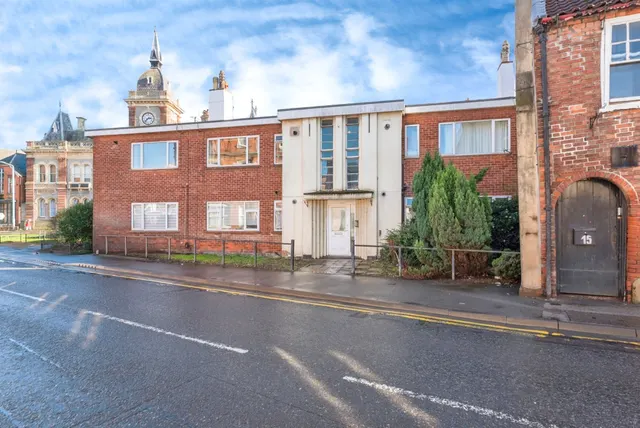 Portland Court, Newark, photo 1