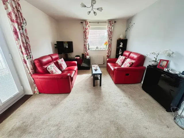Englefield Way, Basingstoke, RG24, photo 2