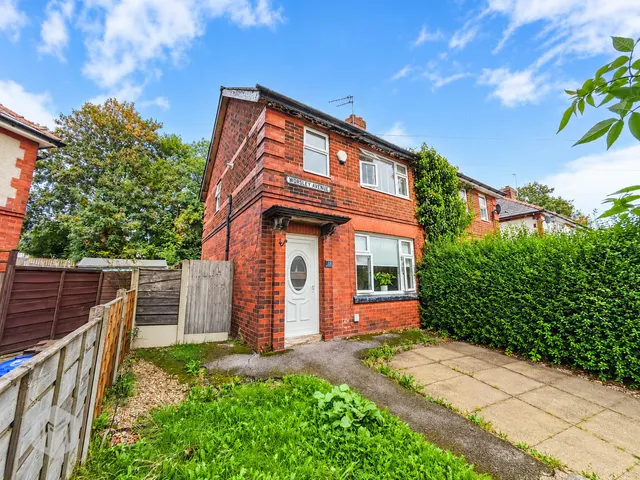 Worsley Avenue, Worsley, Manchester, M28 0HQ, photo 1