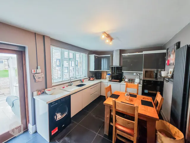 Photo 3 — Worsley Avenue, Worsley, Manchester, M28 0HQ