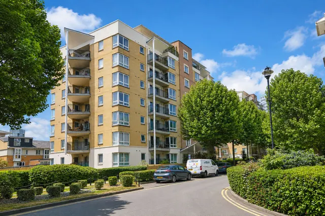 Newport Avenue, London E14 2DL, photo 1