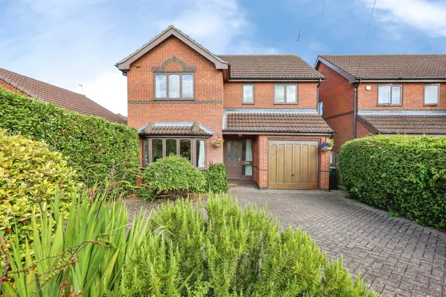 Lilac Grove, Bawtry, Doncaster, photo 1