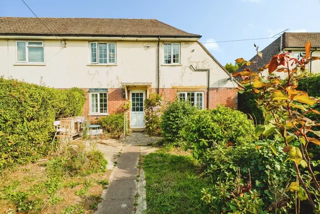 Sele Gardens, Upper Beeding, BN44, photo 1