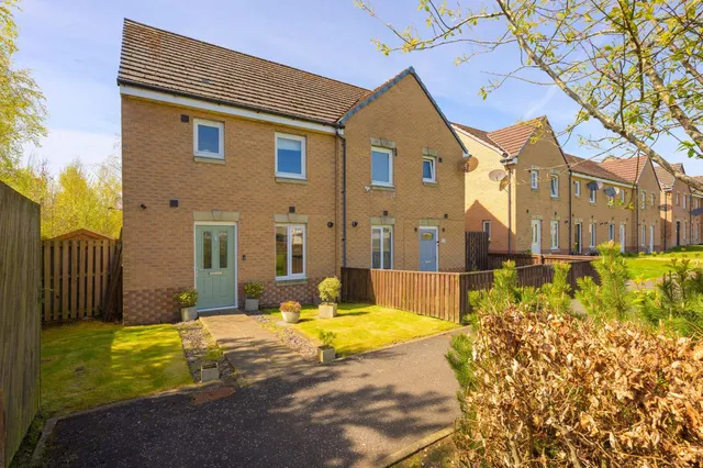 Redding, Falkirk, FK2 9FD, photo 1