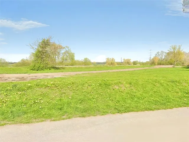 Photo 2 — Aire Street, Knottingley, Pontefract, WF11
