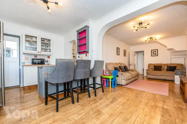 Riverside Road, Sidcup, DA14, photo 2