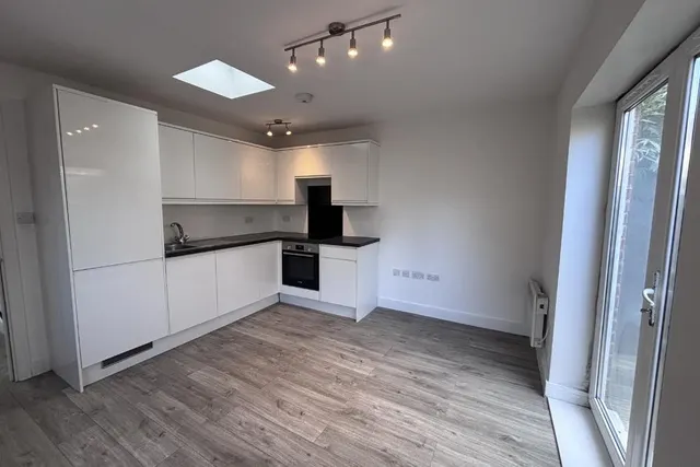 Photo 3 — Brighton Road, Horsham, West Sussex RH13 5BU