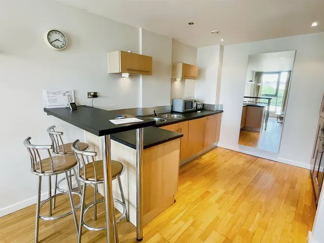 Gotts Road, Leeds, LS12, photo 3