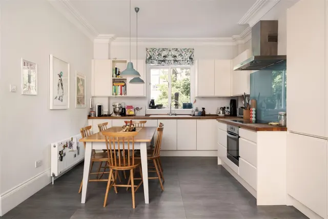 Lilford Road, London, SE5, photo 2