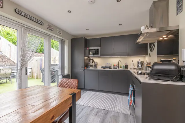 Photo 2 — Hillcrest View, Golcar