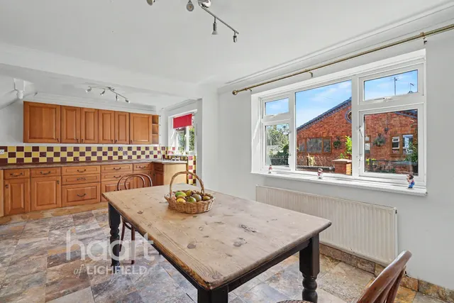 Nursery Road, Rugeley, WS15, photo 3