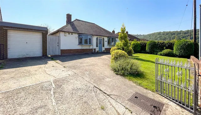 New Road, Llanddulas, photo 1