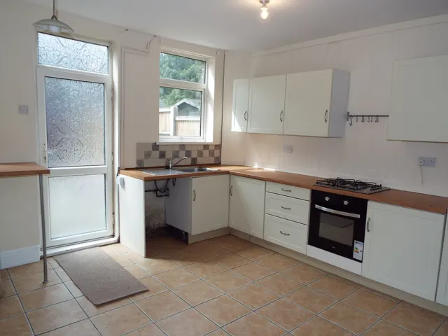 Carlton Street, Mansfield, NG18, photo 1