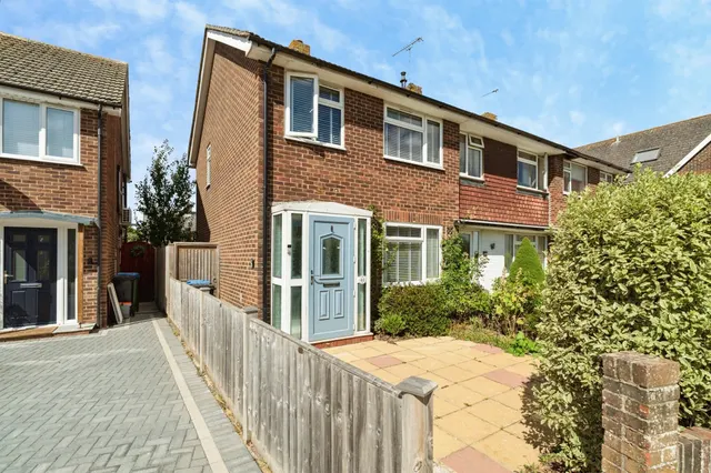 Sussex Street, Wick, Littlehampton, photo 1