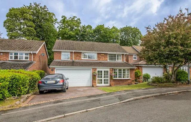 Newstead Avenue, Bushby, Leicester, Leicester, LE7 9QE, photo 1