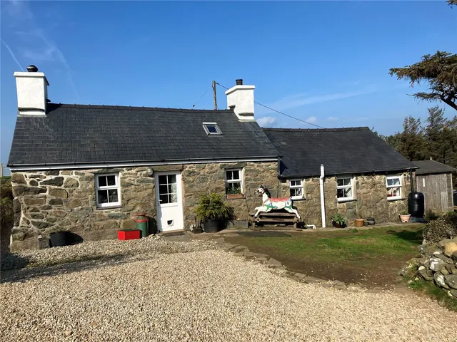 Sarn, Llyn Peninsula, LL53, photo 1
