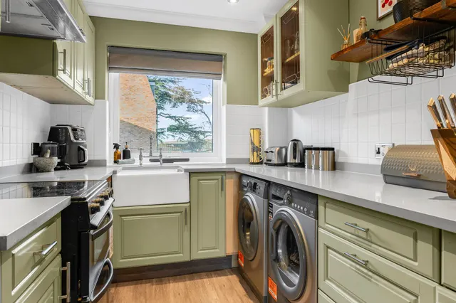Photo 3 — Kestrel Court, WARE, Ware, SG12 0XQ