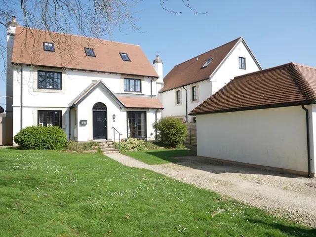 5 bedroom house, Meadow Lea, Hallatrow, BS39