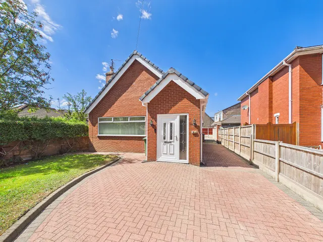 Wagon Lane, Haydock, WA11, photo 1