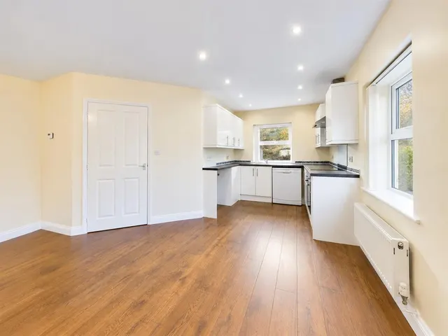 School Road, Lydbrook, GL17, photo 3