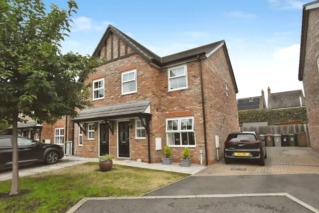 Judson Close, Nantwich, CW5, photo 1