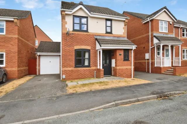 The Pastures, Oadby, LEICESTER, photo 1