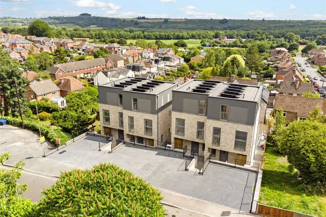 Petersfield Road, Winchester, SO23, photo 1