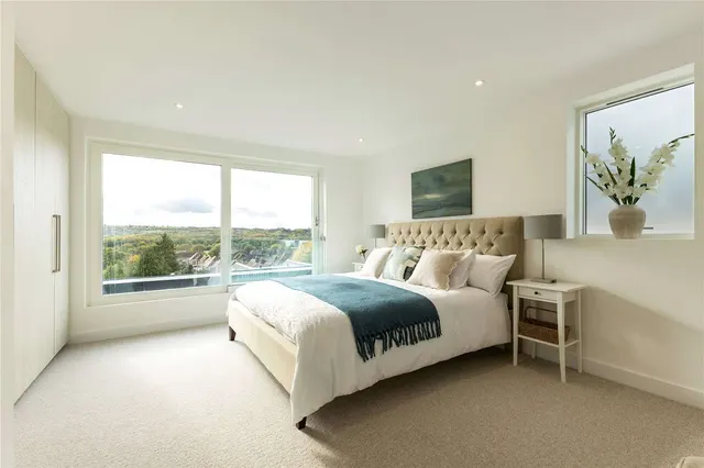 Petersfield Road, Winchester, SO23, photo 2