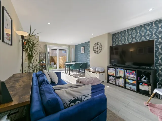 Kilwinning Road, Stewarton, KA3, photo 2