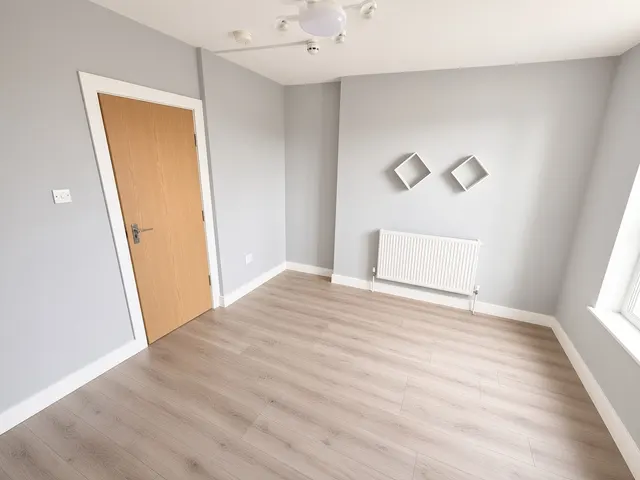 Photo 3 — Palmerston Crescent, Palmers Green, N13 4UA