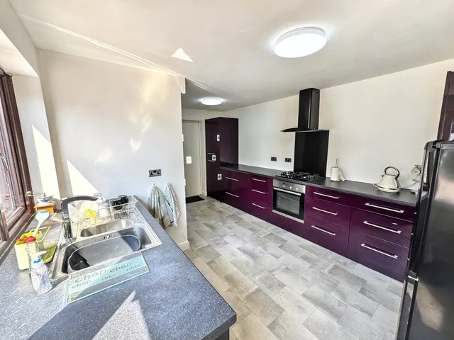 Photo 3 — Pen Lan, Towyn, LL22 9LW