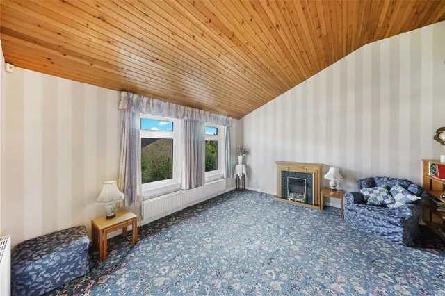 Russell Drive, Bearsden, G61, photo 2