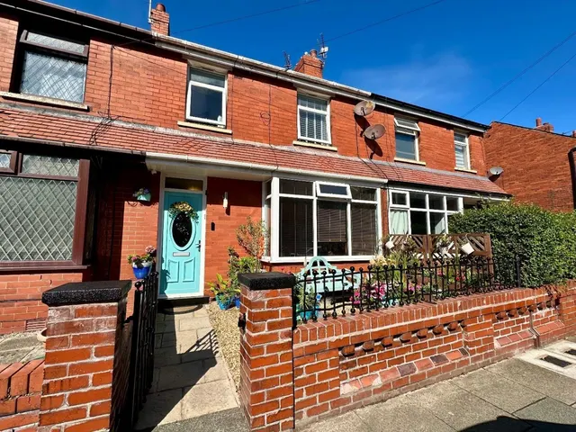 Canterbury Avenue, Blackpool, photo 1