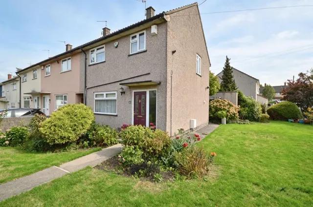 Gatehouse Avenue, Bristol, photo 1