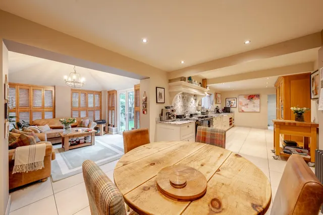 Hillam Hall View, Leeds, LS25, photo 2