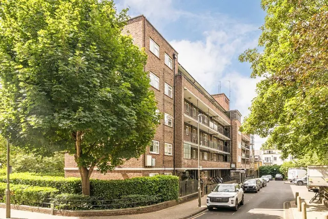 Vermont Road, SW18, photo 3