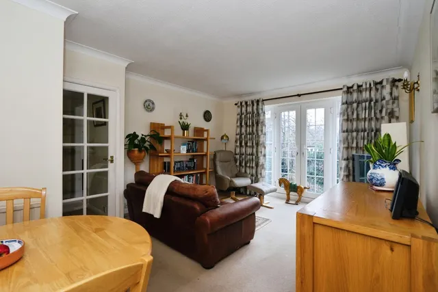 Heathfield Green, Midhurst, GU29, photo 2