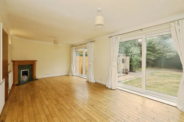 Photo 2 — Sandy Lane, Belle Vue, Doncaster
