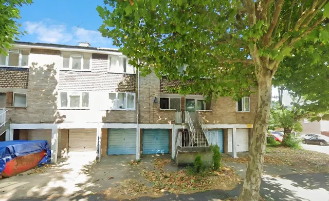 Goldings Crescent, Hatfield, AL10, photo 1