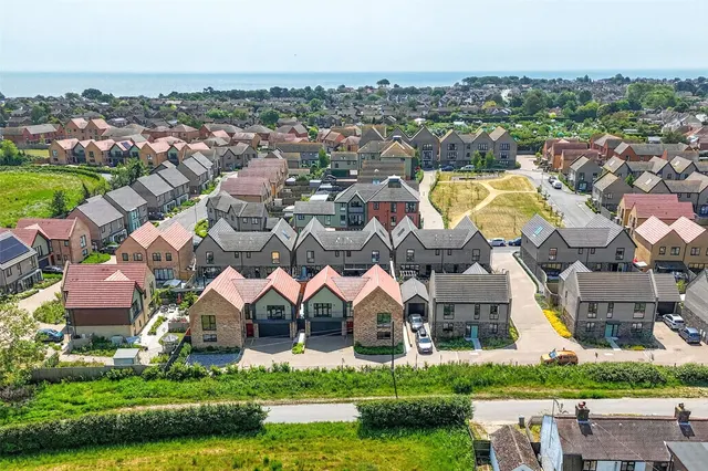 Laureate Fields, Felixstowe, IP11, photo 3