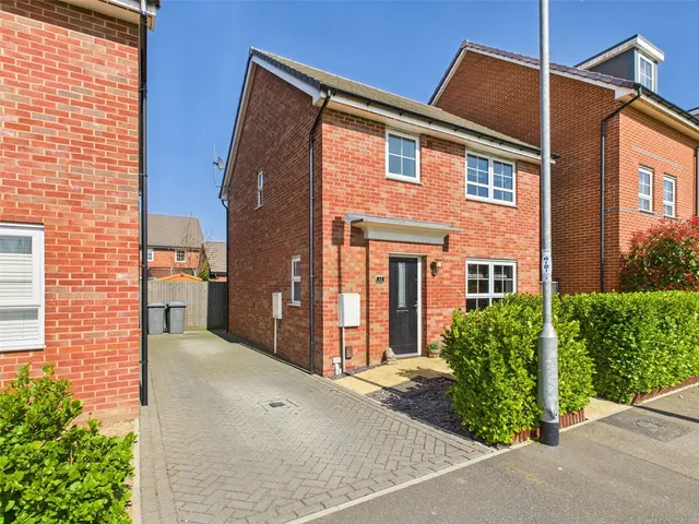 Stables Road, Felixstowe, IP11, photo 1
