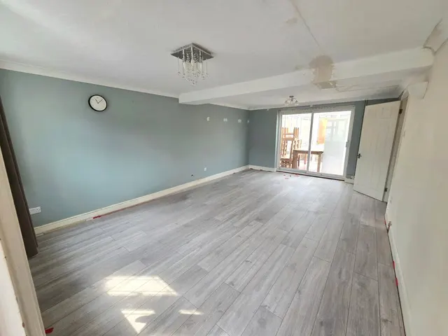 Photo 2 — Letcombe Square, Bracknell, Berkshire, RG12 9JU