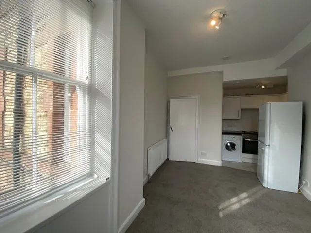 Bryson Road, Edinburgh, EH11, photo 3