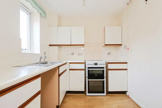 St. Annes Way, Kingstanding, B44, photo 3