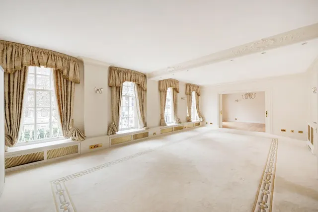 Lowndes Square, Knightsbridge, SW1X, photo 1